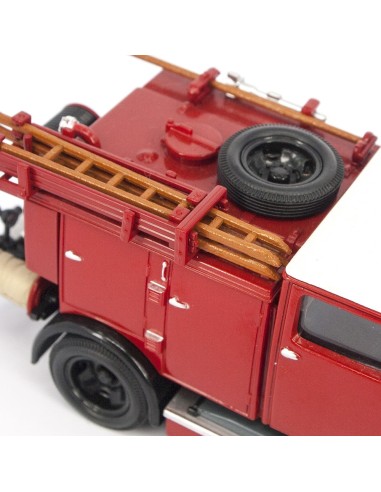 1:43 1950 MB TLF15 rojo