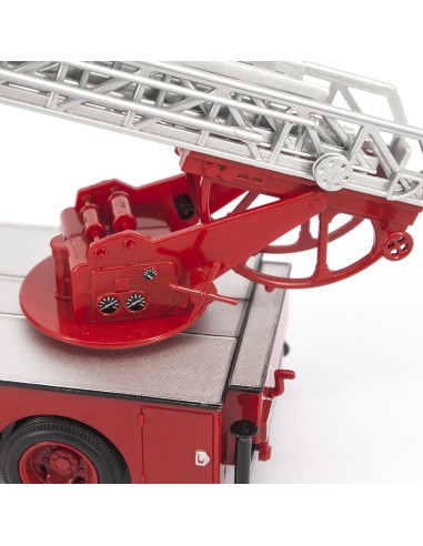 1:43 1962 DAF A1600 Fire Engine blanco y rojo