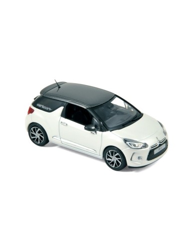 1:43 Citroën DS 3 2014 -Nacré White & Moondust