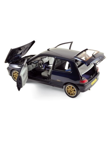 1:18 Renault Megane R.S. 2017 - Tonic Orange