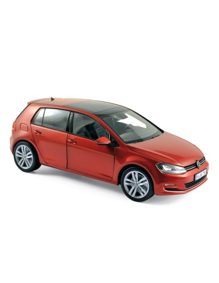 1:18 Volkwagen Golf 2013 -Sunset Red