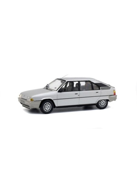 1:43 CITROËN BX 16 trs 1982