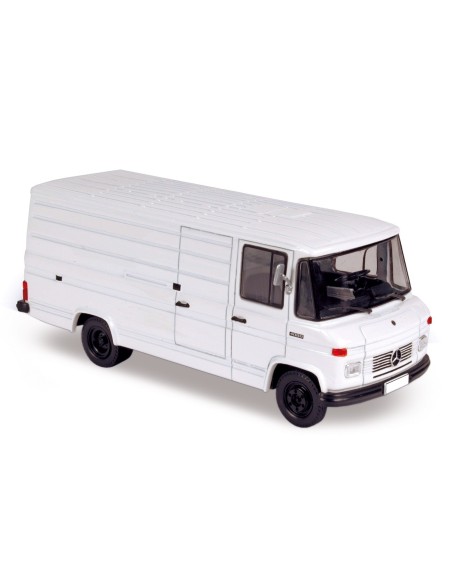 1:43 Mercedes-Benz 406 L 1972 - White