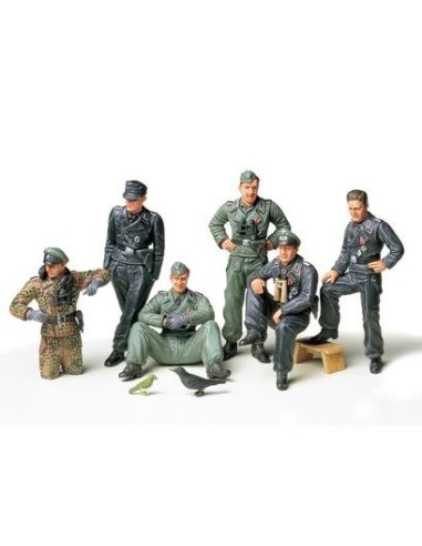 1:35 Ger.Tank Crew at Rest