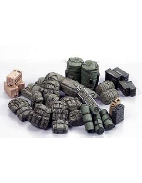 1:35 MODERN US MILITARY EQUIPMENT SET