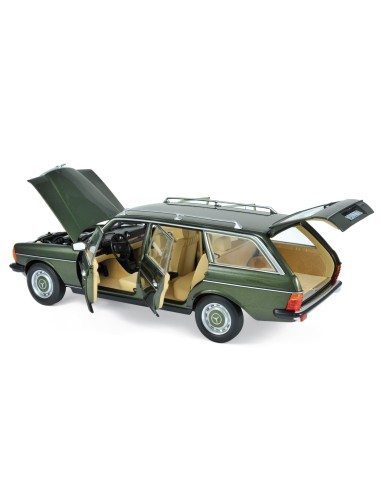 S.O.1:18 Mercedes-Benz 230 T 1982 -Green metallic