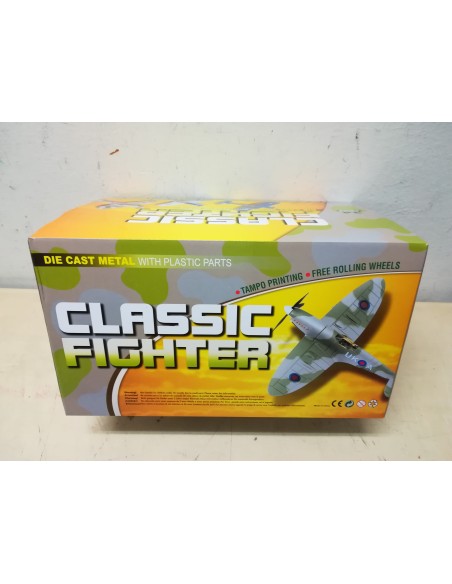 1:72 Exp. Aviones Militares F8211012B