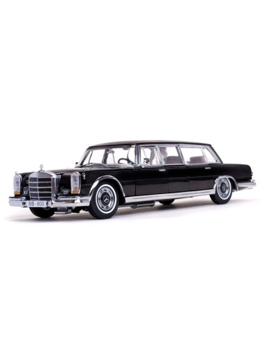 1:18 1966 Mercedes-Benz 600 Pullmam -Black