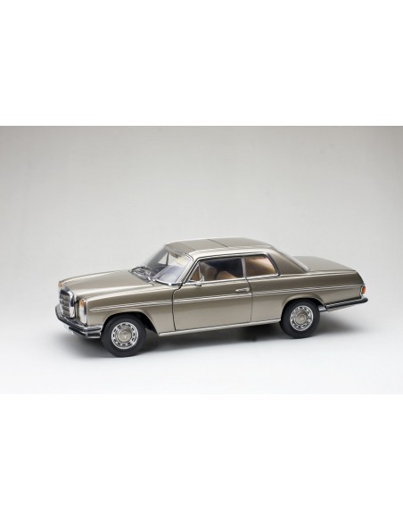 1:18 1973 Mercedes-Benz Strich 8 Coupé-Beige