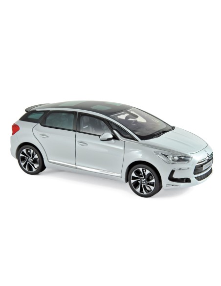 1:18 Citroën DS 5 2011 -Pearl White