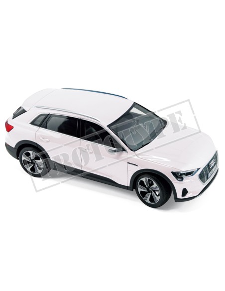 1:18 Audi e-tron 2019 -White metallic
