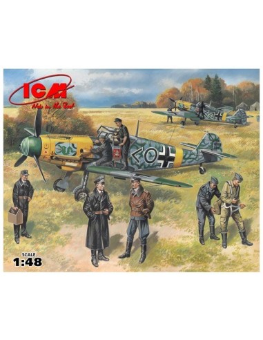 1:48 Bf 109F-2 w/German Pilots and Groun Personnel