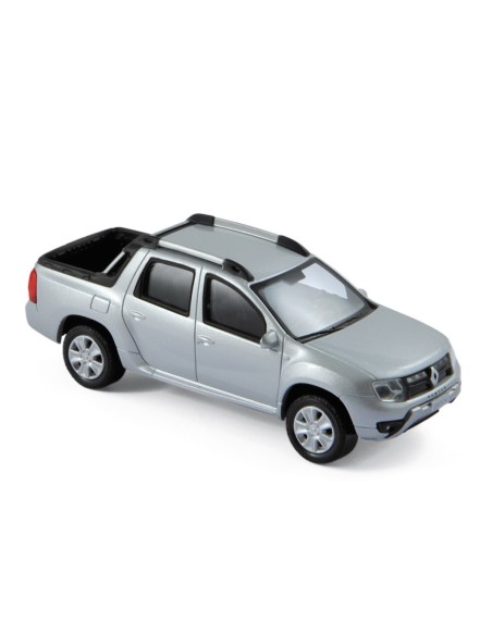 1:43 Renault Duster Oroch 2016 -Silver