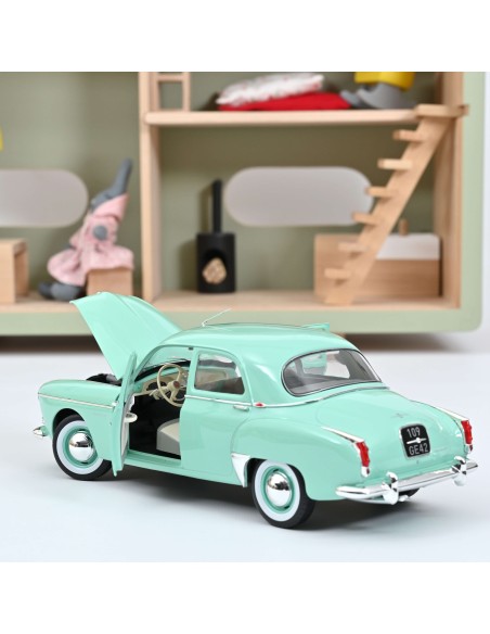 1:18 Renault Frégate 1959- Erin Green