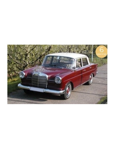 1:18 MERCEDES-BENZ 200 1966 RED