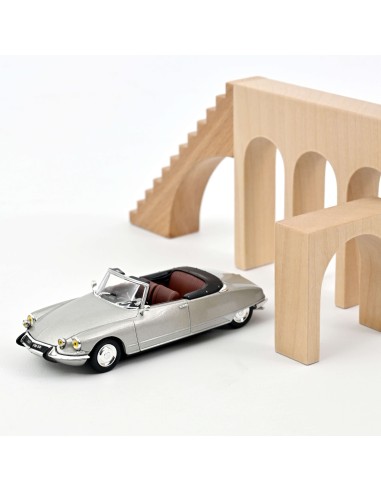 1:43 CITROEN DS 19 CABRIOLET 1965- PEARL GREY