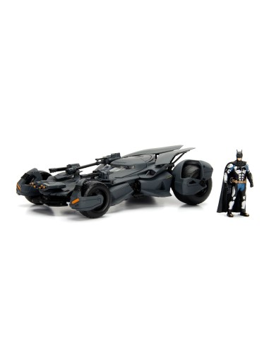 1:24 2017 Batmobile w/Diecast Batman