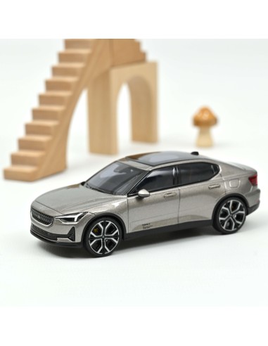 1:43 POLESTAR 2 2021 MOON