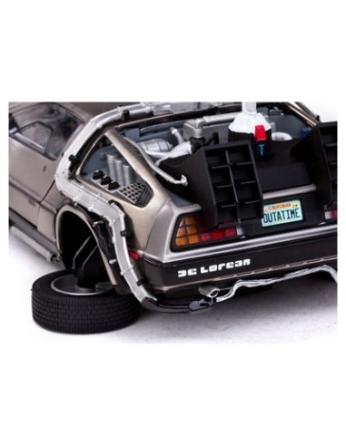 1:18 De Lorean-Back to the Future Part II