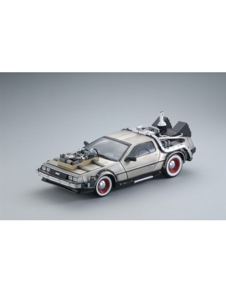 1:18 De Lorean-Back to the Future Part III