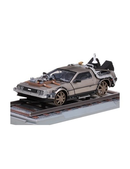 1:18 De Lorean-Back to the Future Part II Railroad