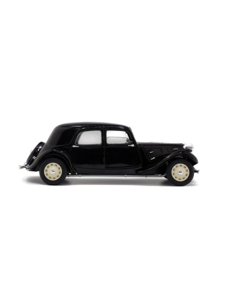 1:18 CITROËN TRACTION 11 CV NOIRE ET JANTES