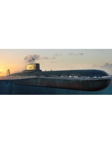 1:350 RUSSIAN NAVY TYPHOON CLASS SSBN