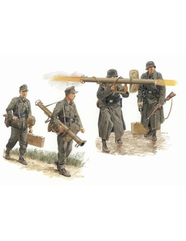 1:35 German Antitank Team w/Panzerschreck