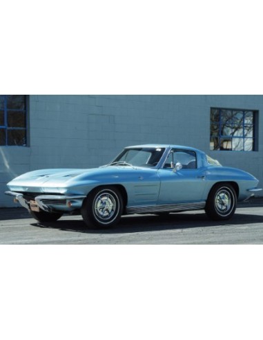 1:18 CHEVROLET CORVETTE STING RAY 1963 METALLIC