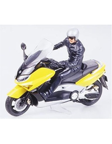 1:24 TMAX w/Rider Figure