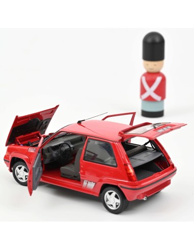 1:18 RENAULT SUPERCINQ TURBO 1989 RED