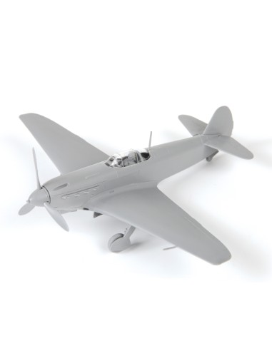 1:72 YAK-9D