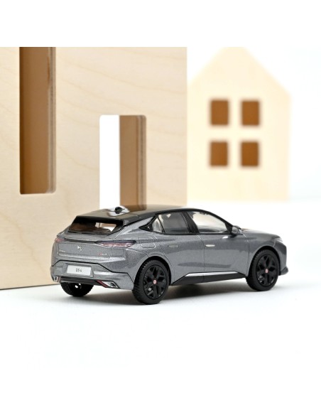 1:43 DS 4 PERFORMANCE LINE 2021 GRAU METALLIC