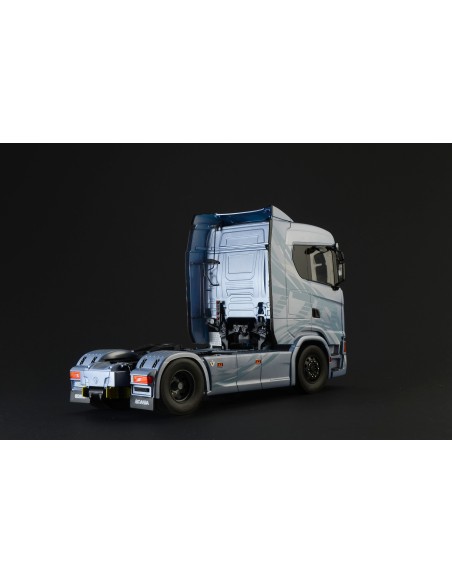 1:24 SCANIA 770 4X2 NORMAL ROOF