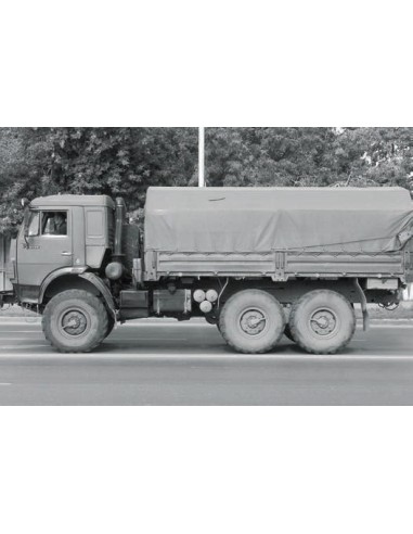 1:35 KAMAZ 5350 MUSTANG RUSSIAN 6X6 MILITARY