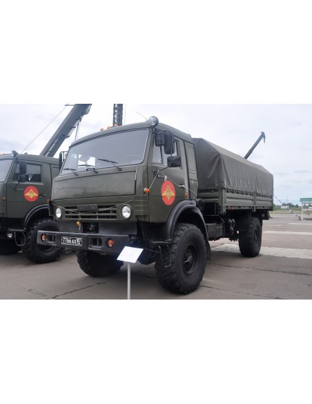 1:35 RUSSIAN X AXLE MILITARY TRUCK K-432