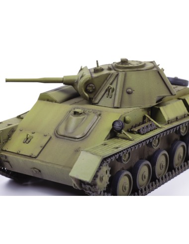 1:35 SOVIET TANK T-70