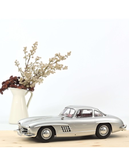 1:12 MERCEDES-BENZ 300 SL 1954 SILVER