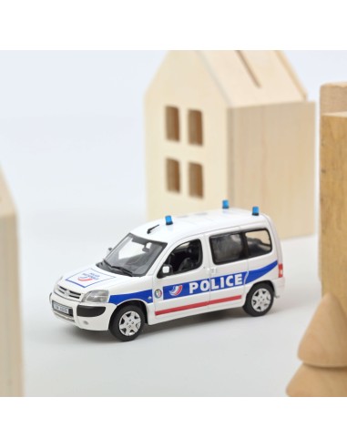 1:43 CITROEN BERLINGO 2004 POLICE NATIONALE