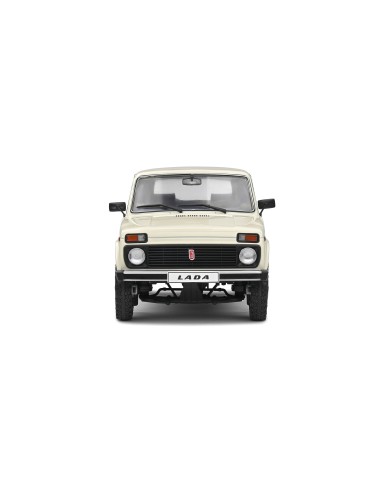 1:18 LADA NIVA CREAM WHITE 1980