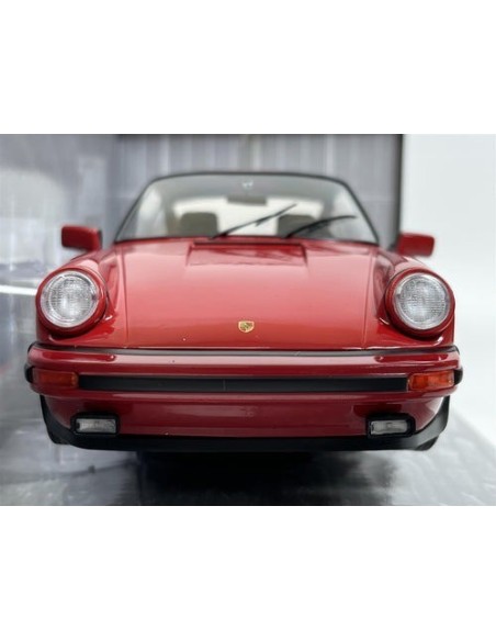 1:18 PORSCHE 911 3.0 CARRERA RED 1977