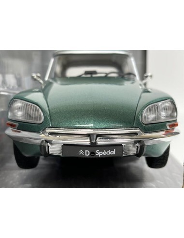 1:18 Citroen ds especial 1972 verde plata