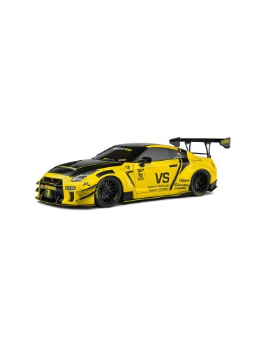 1:18 NISSAN GT-R (R35) W/ LIBERTY