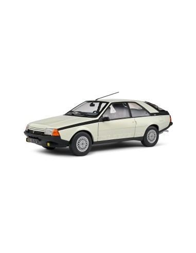 1:18 RENAULT FUEGO TURBO WHITE 1985