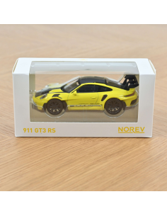143 PORSCHE 911 GT3 RS 2022 YELLOW AND BLACK