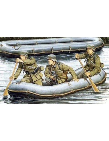1:35 GERMAN STURMPIONIERE W/ASSAULT RAFT FLOSSACK