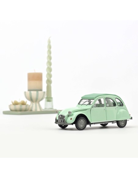 1:18 CITROEN 2CV 6 CLUB 1982 JADE GREEN