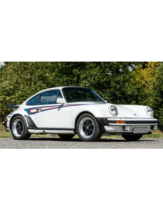 118 PORSCHE 911 TURBO 33 1980 WHITE