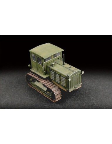 1:72 RUSSIAN CHTZ S-65 TRACTOR WITH CAB