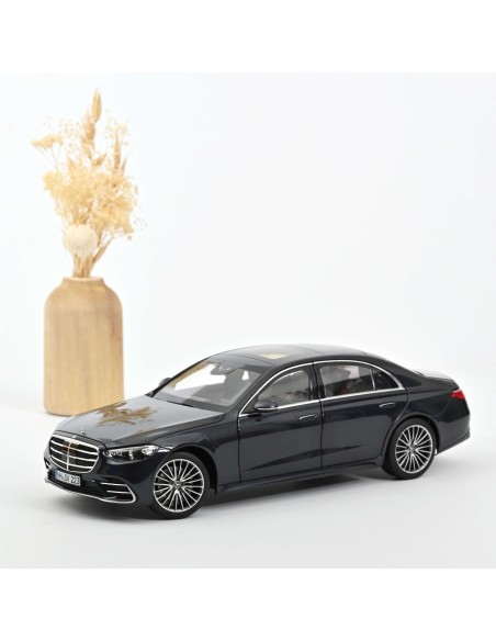 1:18 Mercedes-Benz S-Class AMG-Line 2021
